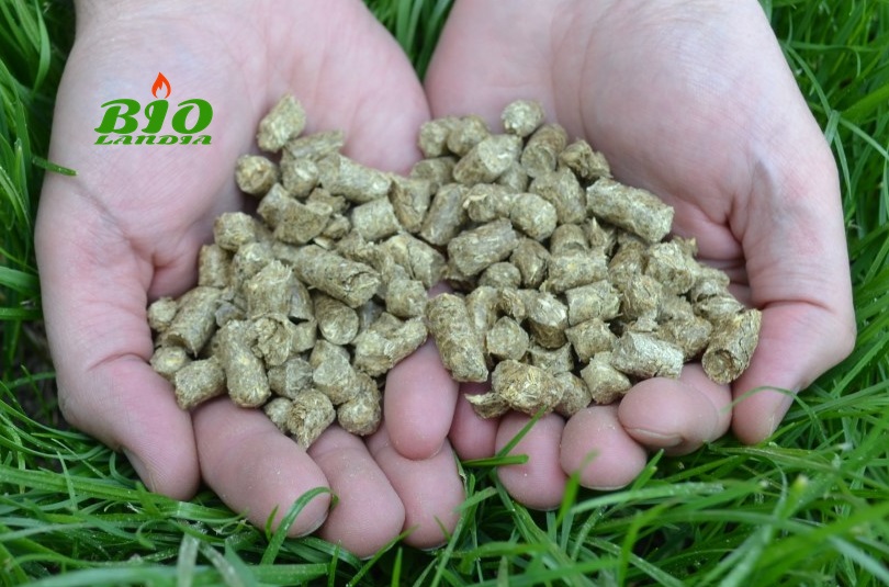 Olkipelletti 8mm – 235 eur / 1000 kg suursäkki toimitettuna