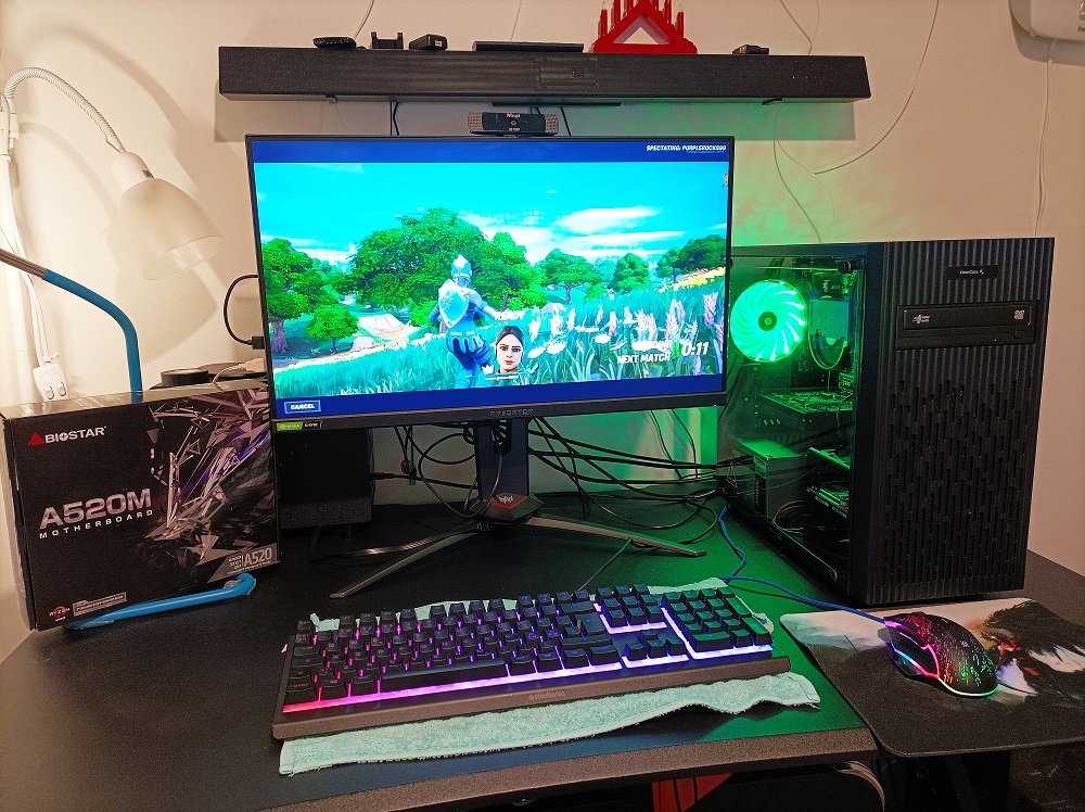 Ryzen 3 4100 Keskusyksikkö